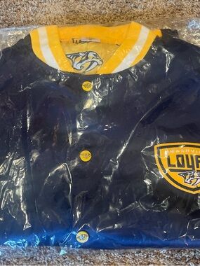 NWT  Smashville loyal Nashville predators, navy blue jacket